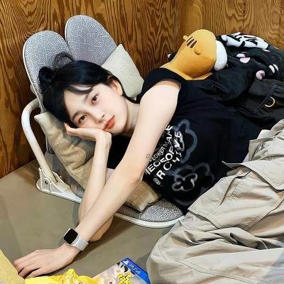 丹特丽安的书架